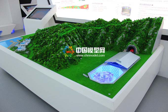 核電站反應(yīng)堆中微子實(shí)驗(yàn)?zāi)P? align=