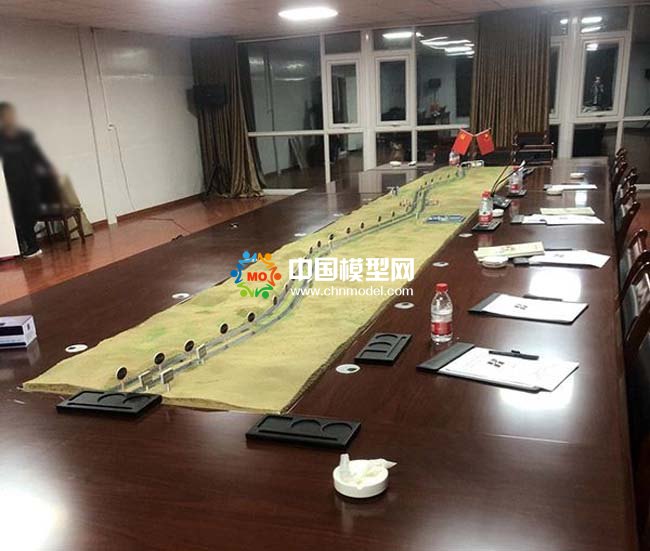 沙漠高速公路沙盤模型