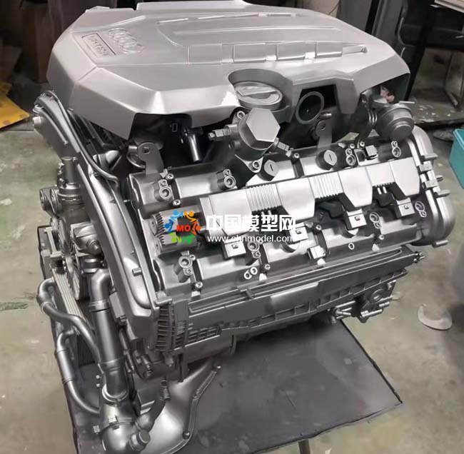 奧迪V8發動機模型