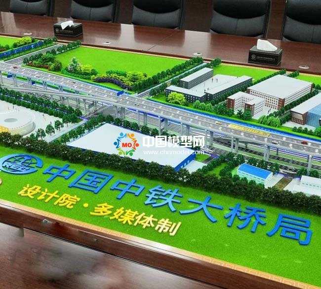 中鐵大橋局莫干山路提升改造工程沙盤模型