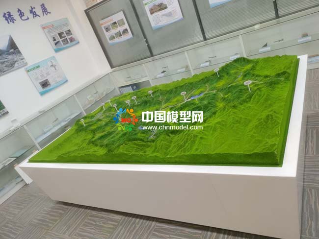 礦區位置示意沙盤模型