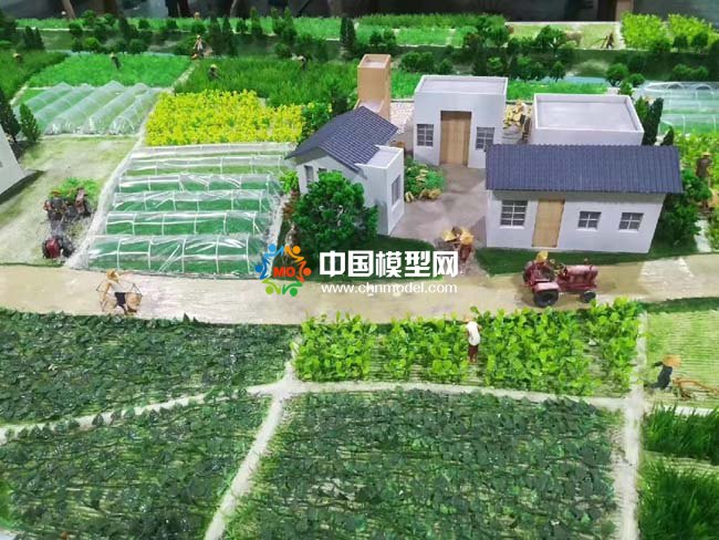 現代農村田間勞作沙盤模型