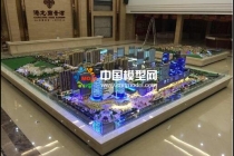 建筑模型是沙盤(pán)的一個(gè)部分，沙盤(pán)模型內(nèi)容更廣